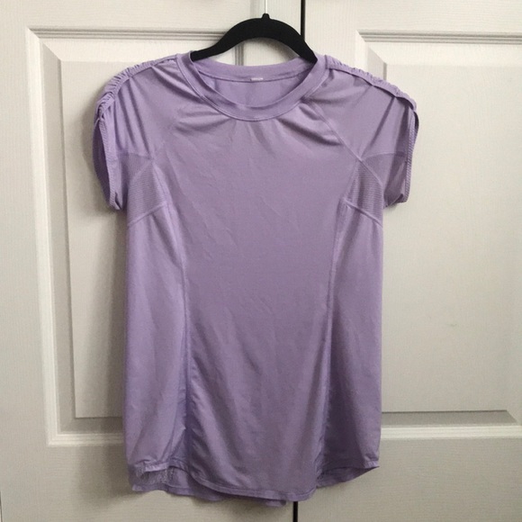 lululemon athletica Tops - Lululemon exercise short sleeve top